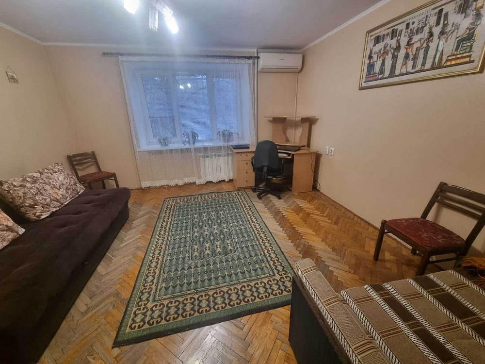 Здам 2 кім кв. вул. Почайнинська 35 на Подолі Киев - изображение 1