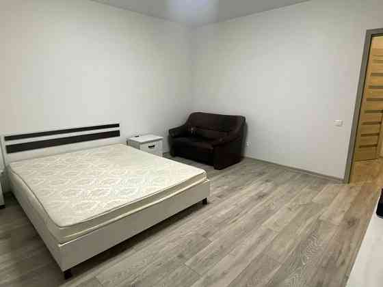 Здається 1 кімнатна квартира на Щасливому Ровно