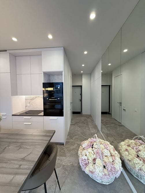 Оренда  1-к у Новопечерських Липках, вул. Верхогляда (Драгомирова) 11Б Киев - изображение 2