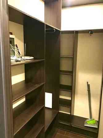 Вулиця Миколи Міхновського, 31, ТЦ Караван Днепр