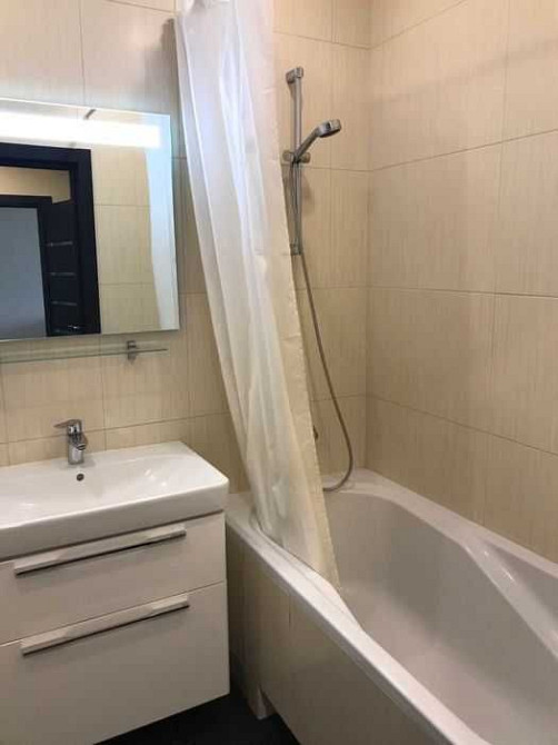 Вулиця Миколи Міхновського, 31, ТЦ Караван Днепр - изображение 2