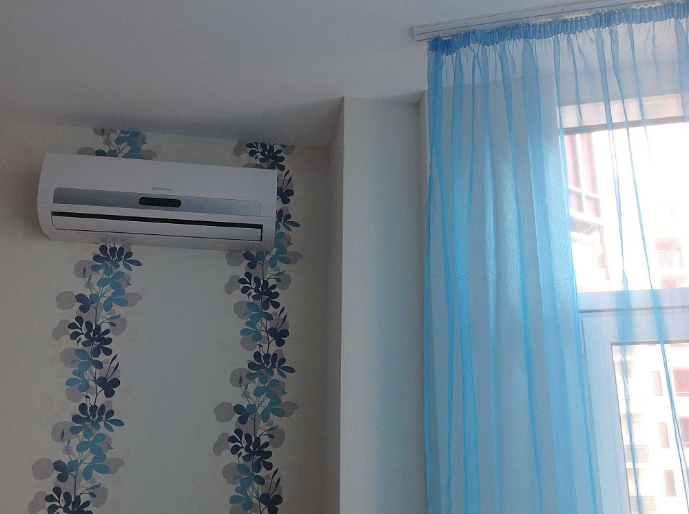 Видова 2-к квартира в ЖК Сонячна Брама, 8 хв до м. Виставковий Центр Киев - изображение 3