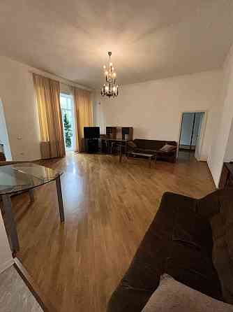 Оренда 2 кім. кв.  вул. Кудрявська 10, метро Золоті Ворота Kyiv