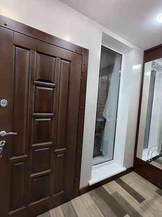 Велика  3-кімнатна квартира з дизайнерським ремонтом Кропивницкий