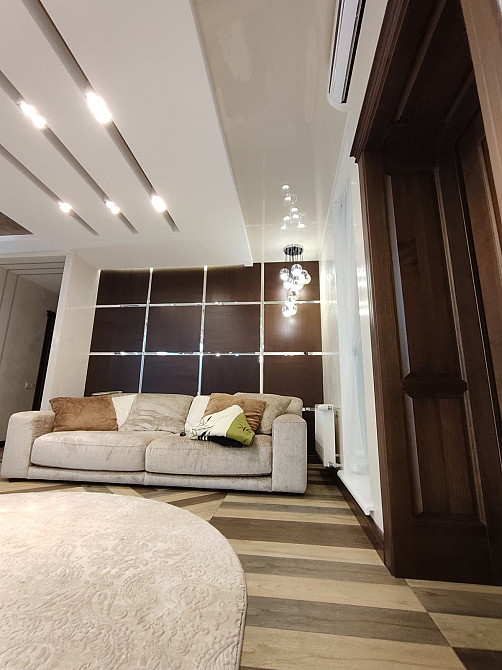 Велика  3-кімнатна квартира з дизайнерським ремонтом Кропивницький - зображення 8