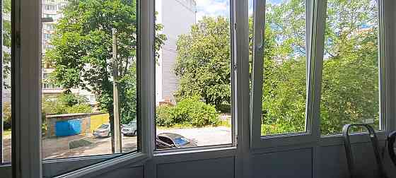 2 кімнатна в центрі Бучи. 2й поверх. Є балкон. Буча