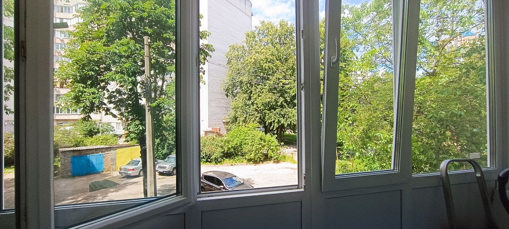 2 кімнатна в центрі Бучи. 2й поверх. Є балкон. Буча - изображение 2