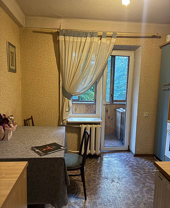 Продаж 2 кім Шевченківський метро Берестейська і Дорогожичі Київ - зображення 1