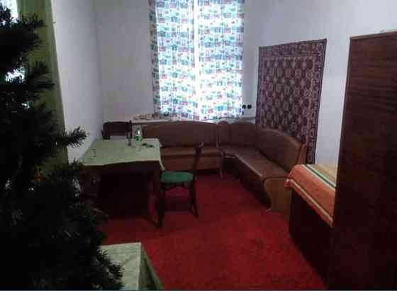 Продам двухкомнатную квартиру Центр 2кк 5 углов Николаев