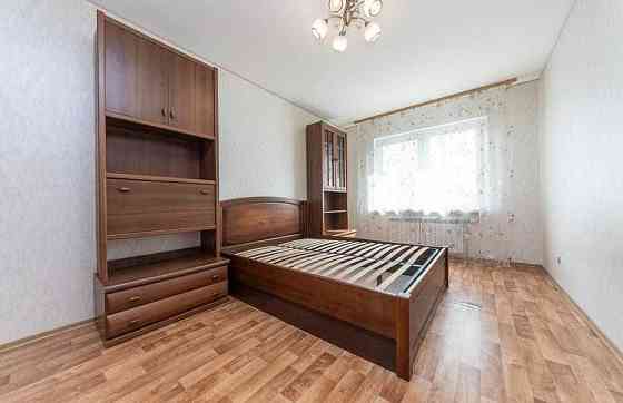 Продаж 3 к.квартири вул. Максимовича,9а м.Васильківська Теремки Київ