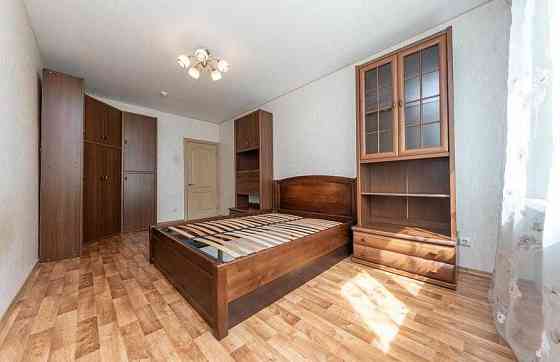 Продаж 3 к.квартири вул. Максимовича,9а м.Васильківська Теремки Київ