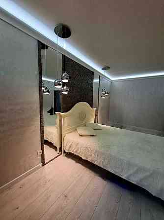 Продам 2 квартиру на Победе -4 Днепр