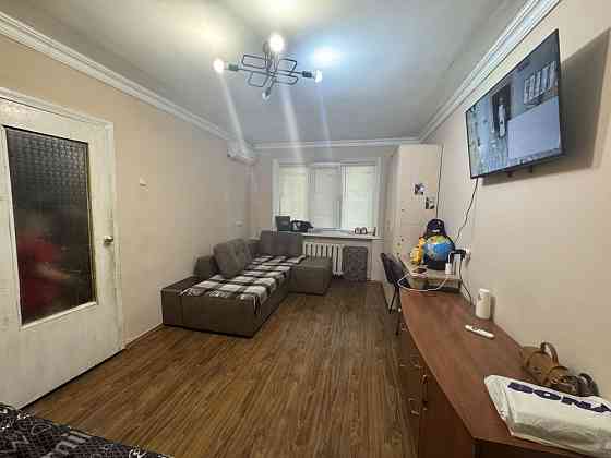 Продаю 1 комнатную  квартиру в Соляных ( магелан)и1 Николаев