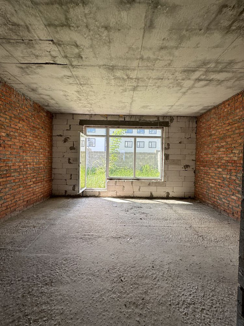 Простора квартира з власним двориком та окремим входом! Софиевская Борщаговка - изображение 2