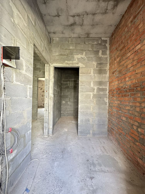 Простора квартира з власним двориком та окремим входом! Софиевская Борщаговка - изображение 6