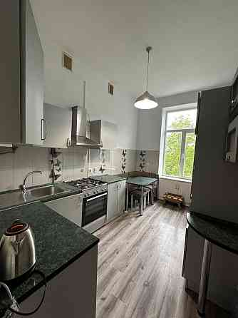 Оренда 2 кім. квартира вул.Хотинська, Привокзальна Львов