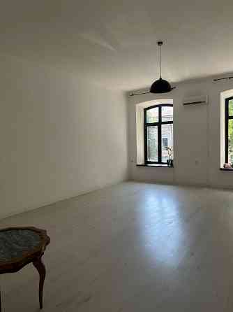 Аренда квартиры в самом центре Одессы , без комиссии , под коммерцию Одесса