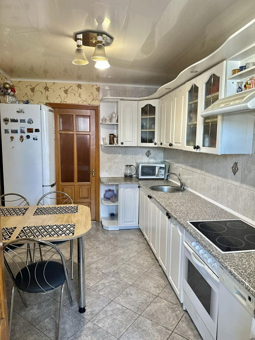 Сдам 3-х комн. квартиру, ул. Маяковского (Червоноі Калини) 97/15 Киев - изображение 1