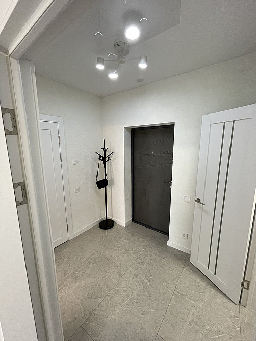 Найкраща  однокімнатна  Борисо -Глібський Вишгород - зображення 2