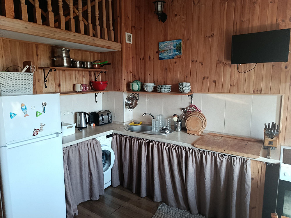 Здам однокімнатну двох'ярусну квартиру людям з машиною Бровари - зображення 4