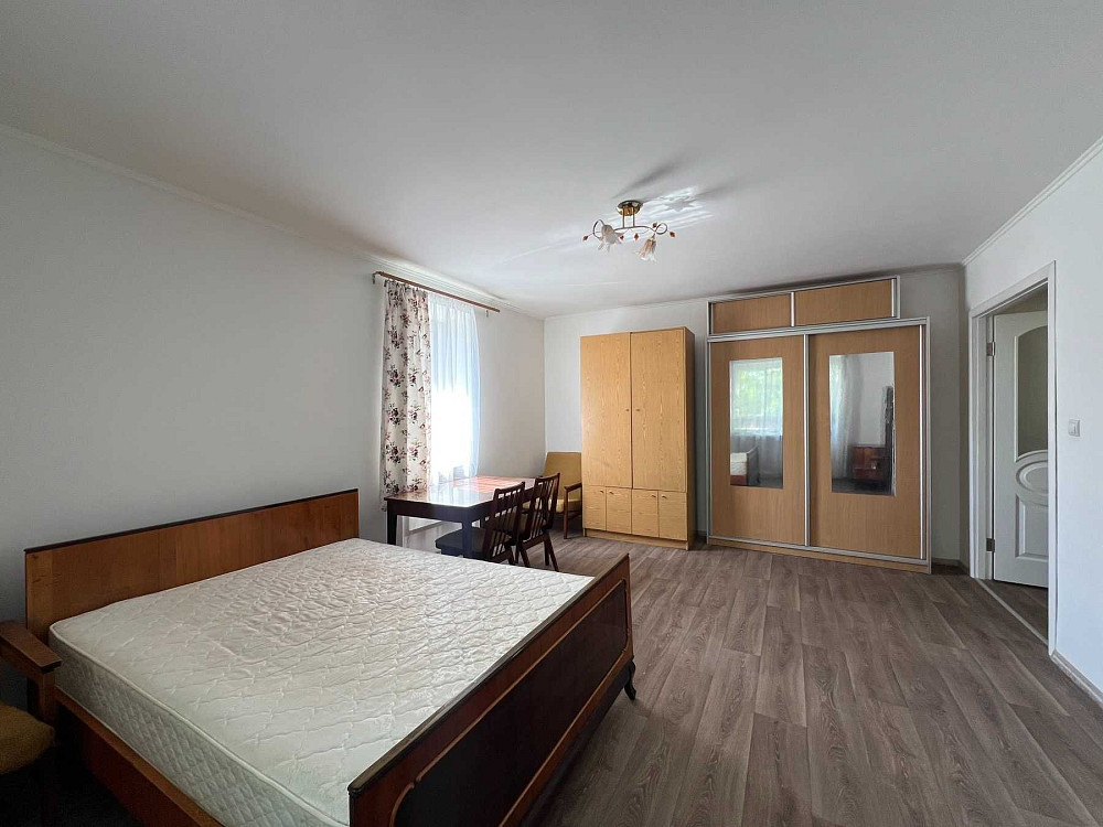 1к квартира на невисокому поверсі на вул. Богуна Коломия - зображення 1