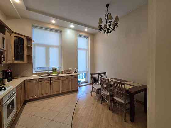 Оренда 3-х кімнатної квартири вул. Коцюбинського Львов