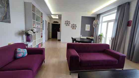 Квартира на вул. Володимирська 71 біля ботанічного саду Киев