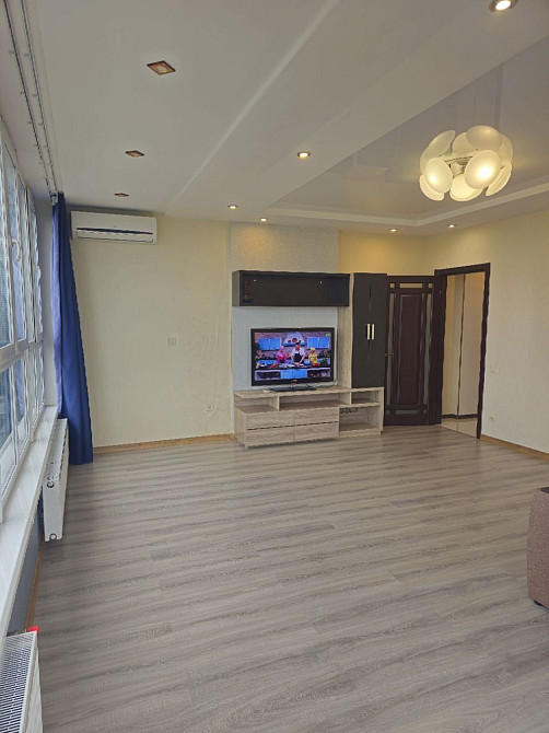 Оренда довгострокова велика 2к квартира, ЖК Науковий м. Дорогожичі Киев - изображение 2