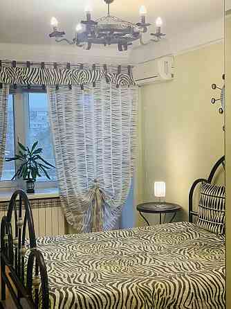 Сдается 3-х комнатная квартира в центре (район площади Фестивальной) Запоріжжя