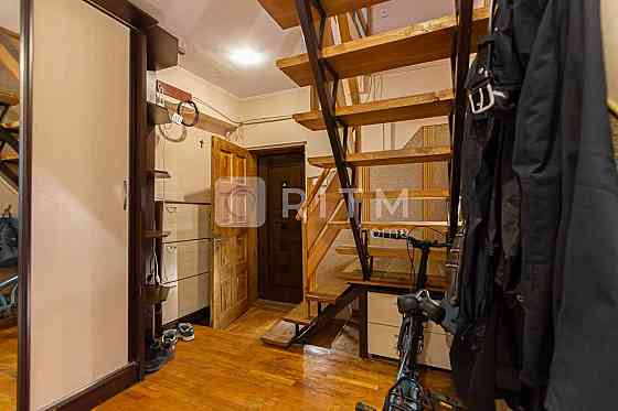 Продаж 3-к квартира| Личаківський район| з гаражем, вул. Веливока Львів