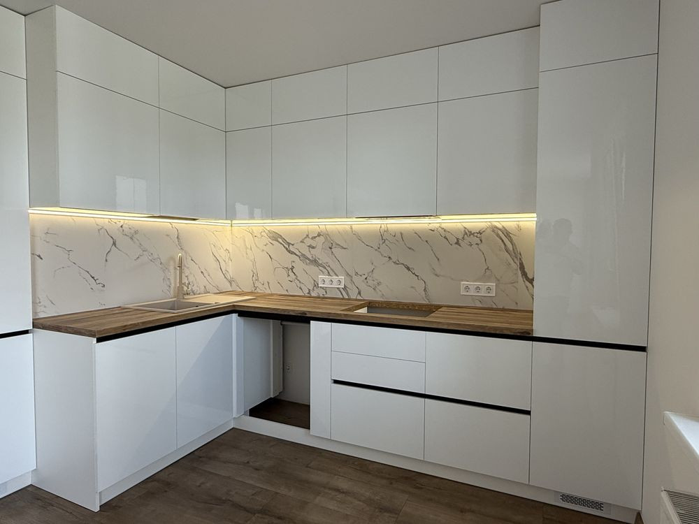 Продаж квартири 3 кім. ЖК Банківський ( індивідуальне опалення) Бориспіль - зображення 2