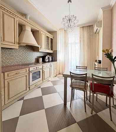 Чарівна та ніжна! 2 кімнатна квартира в ЖК Творець, Коновальця 32б Kyiv