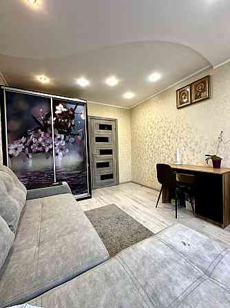 Продаж укомплектованої 2- кімнатної квартири район Ювілейного. Ровно