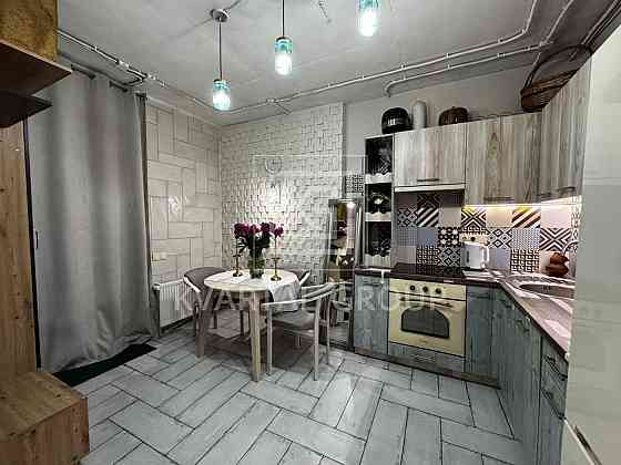 Продам 2-кімнатну квартиру з хорошим ремонтом. ДЕРЖ.ПРОГРАМИ Гостомель