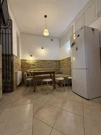 Оренда 2-к Бижній ЦЕНТР Львов