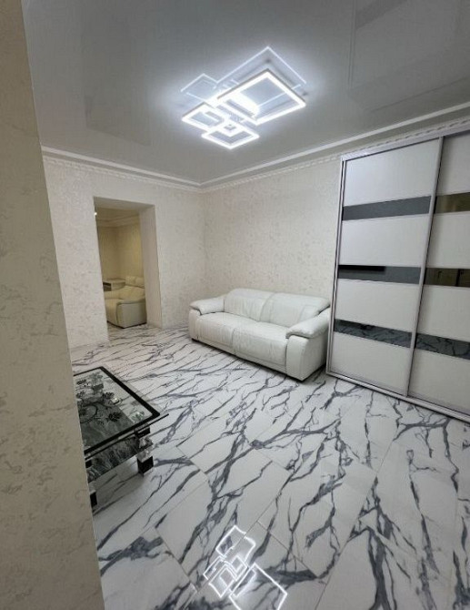 Двохкімнатна, поруч стадіон "Зірка" - Центр Міста Кропивницький - зображення 4