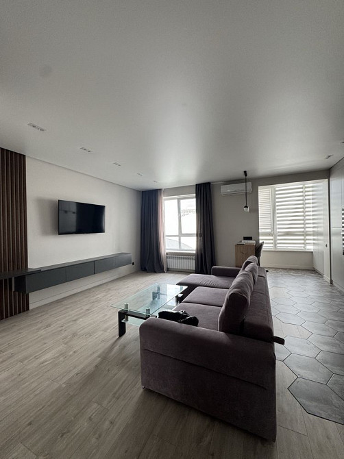 Оренда 1 кімнатної квартири в Новобудові Олімп Житомир - зображення 1