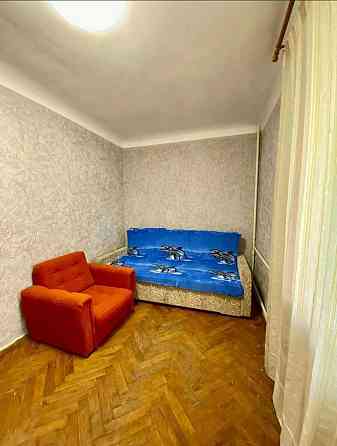 Двокімнатна квартира на довгострокову оренду Київ