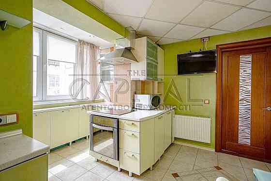 Продаж 4-кім. квартири, вул. Лариси Руденко, 10 Дарницький рн Київ