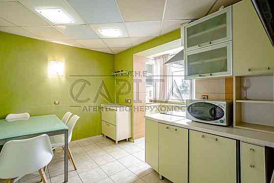 Продаж 4-кім. квартири, вул. Лариси Руденко, 10 Дарницький рн Київ