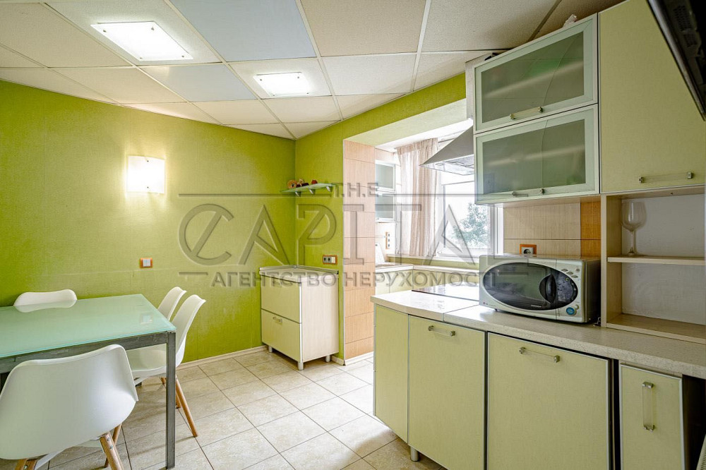 Продаж 4-кім. квартири, вул. Лариси Руденко, 10 Дарницький рн Київ - зображення 2