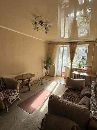 Фонтан. Продам 2 комнатную квартиру. Общая 46 метров. Средний этаж. Odesa