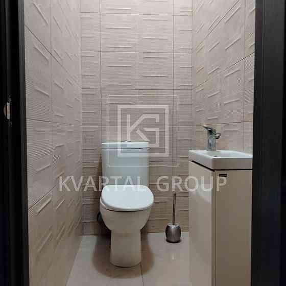 Продається 2-кімнатна квартира з сучасним ремонтом та меблями Ирпень