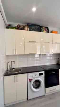 Стильна світла квартира в 37 Перлині Лиманка