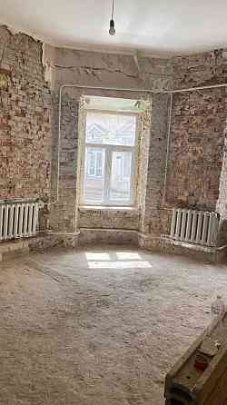 Продаж квартири в центрі Львова, біля Оперного театру Львів