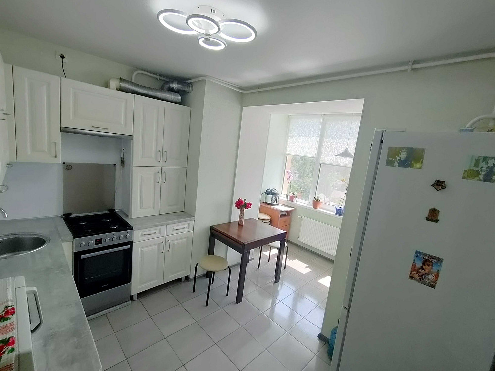 Велика однокімнатна біля парку, євро 2 к квартира з ремонтом на 7лінії Ирпень - изображение 4