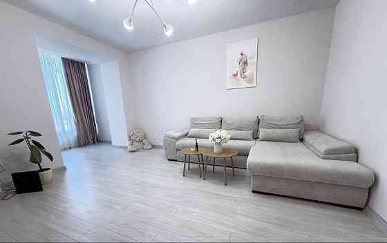 Продам 2 к кв в новобудові біля озера( підходить під постанови) Івано-Франківськ