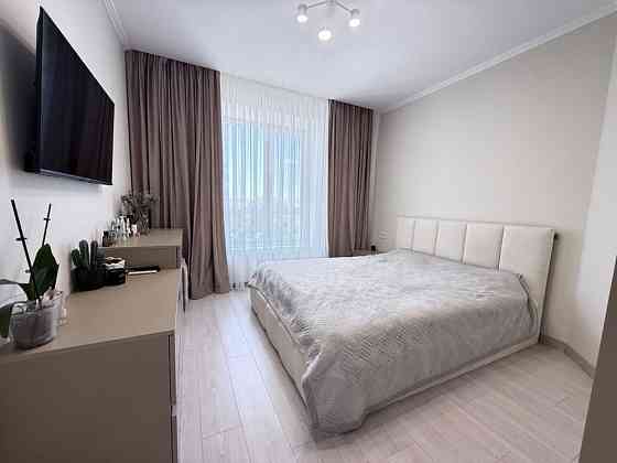 Продам 2 к кв в новобудові біля озера( підходить під постанови) Івано-Франківськ