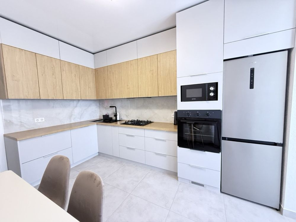 Продам 2 к кв в новобудові біля озера( підходить під постанови) Івано-Франківськ - зображення 1