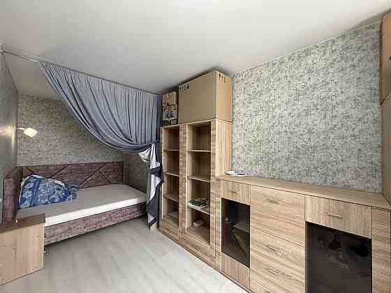 Продам 1-но комнатную квартиру с ремонтом в кирпичном доме на Сахарова Odesa